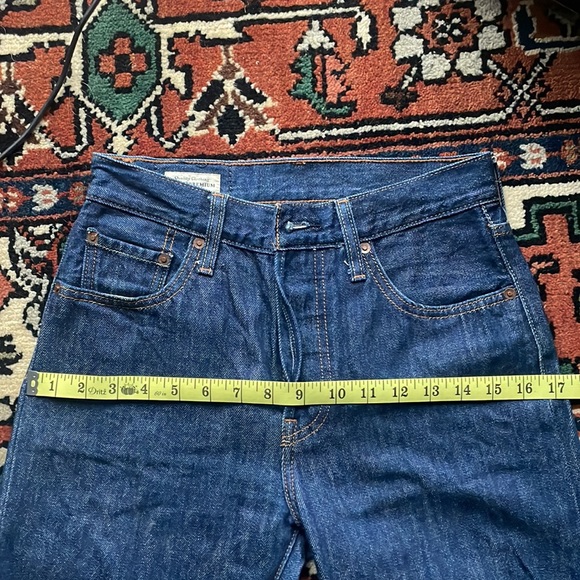 Levi’s 501 Original Straight Leg Jeans - Picture 7 of 8